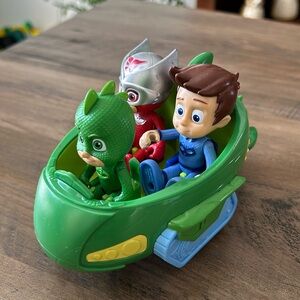 Pj Masks Lot of 3 Figures and Vehicles